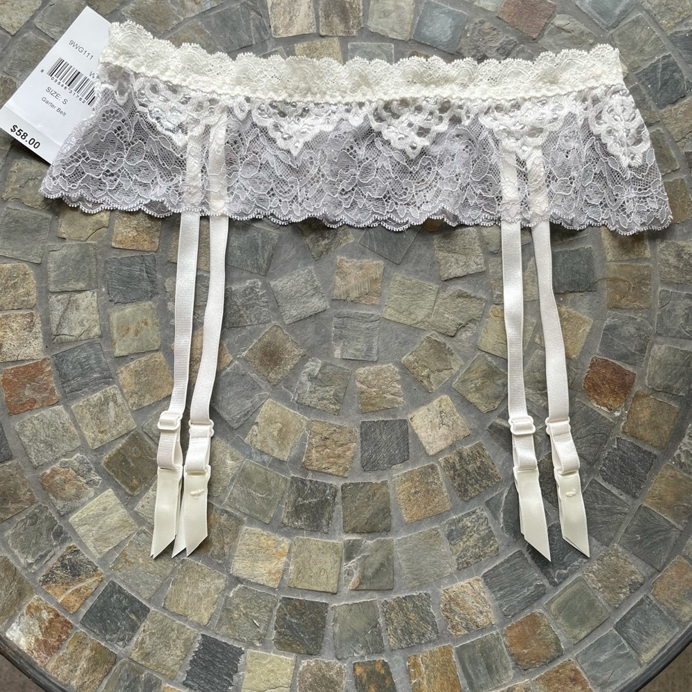 Hanky Panky Bridal Collection garter belt - Picture 5 of 7